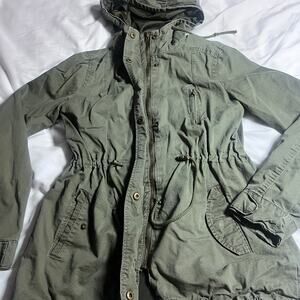 Ambiance Women’s Utility Jacket Size M Army Green Hooded Anorak Drawstring Coat